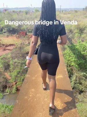 Most Dangerous bridge in Africa ( Video )